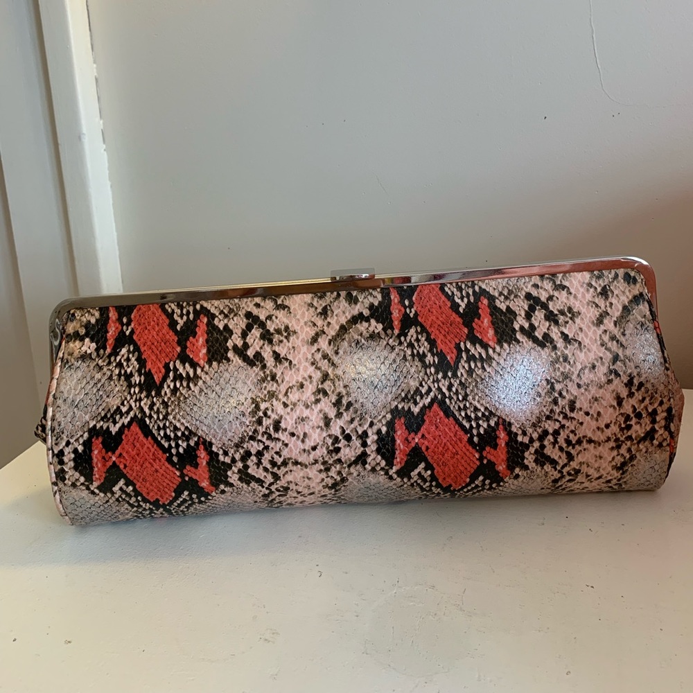 Chinese Laundry clutch